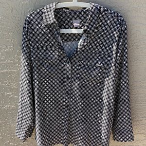 ❤️CHICO  SIZE 3P  BLACK AND WHITE PATTERNED BLOUSE